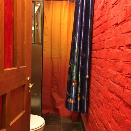Apartament Basarab リヴィウ エクステリア 写真