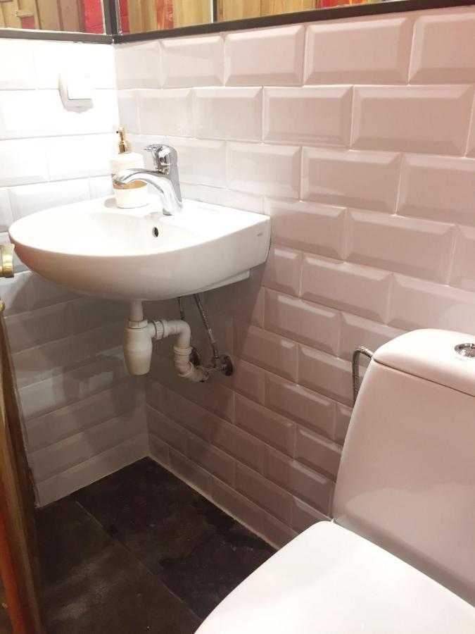 Apartament Basarab リヴィウ エクステリア 写真